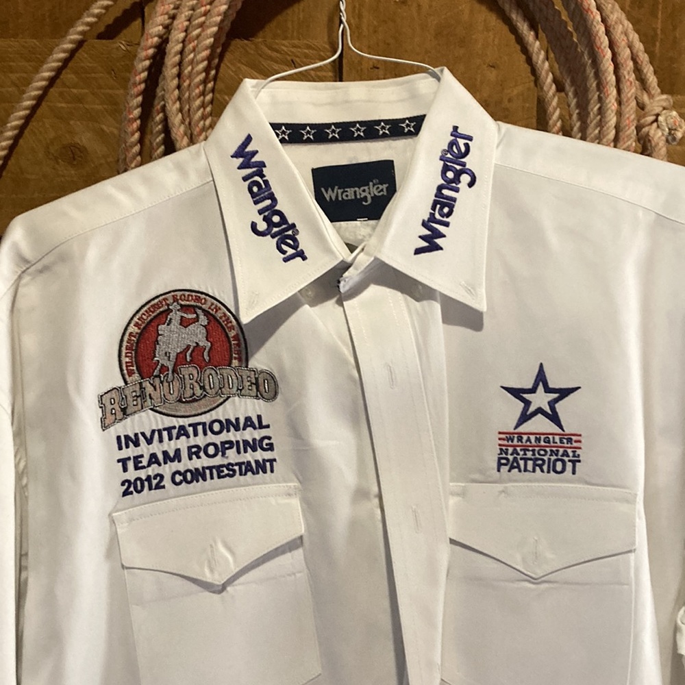 Rare Wrangler rodeo worn team roping contestant shirt from Reno Rodeo Beautiful - Picture 2 of 5